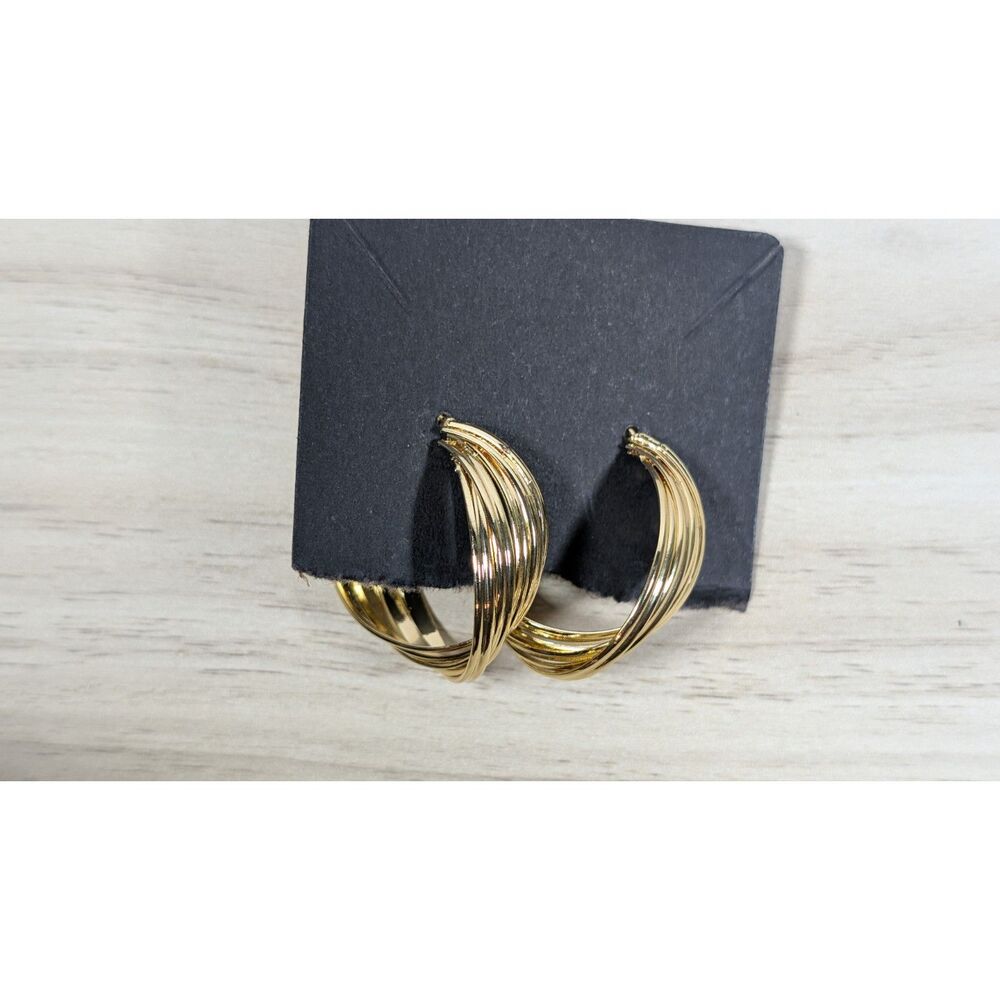 Gold Tone Ribbed Hoop Earrings Chunky Twist Hoops Womens